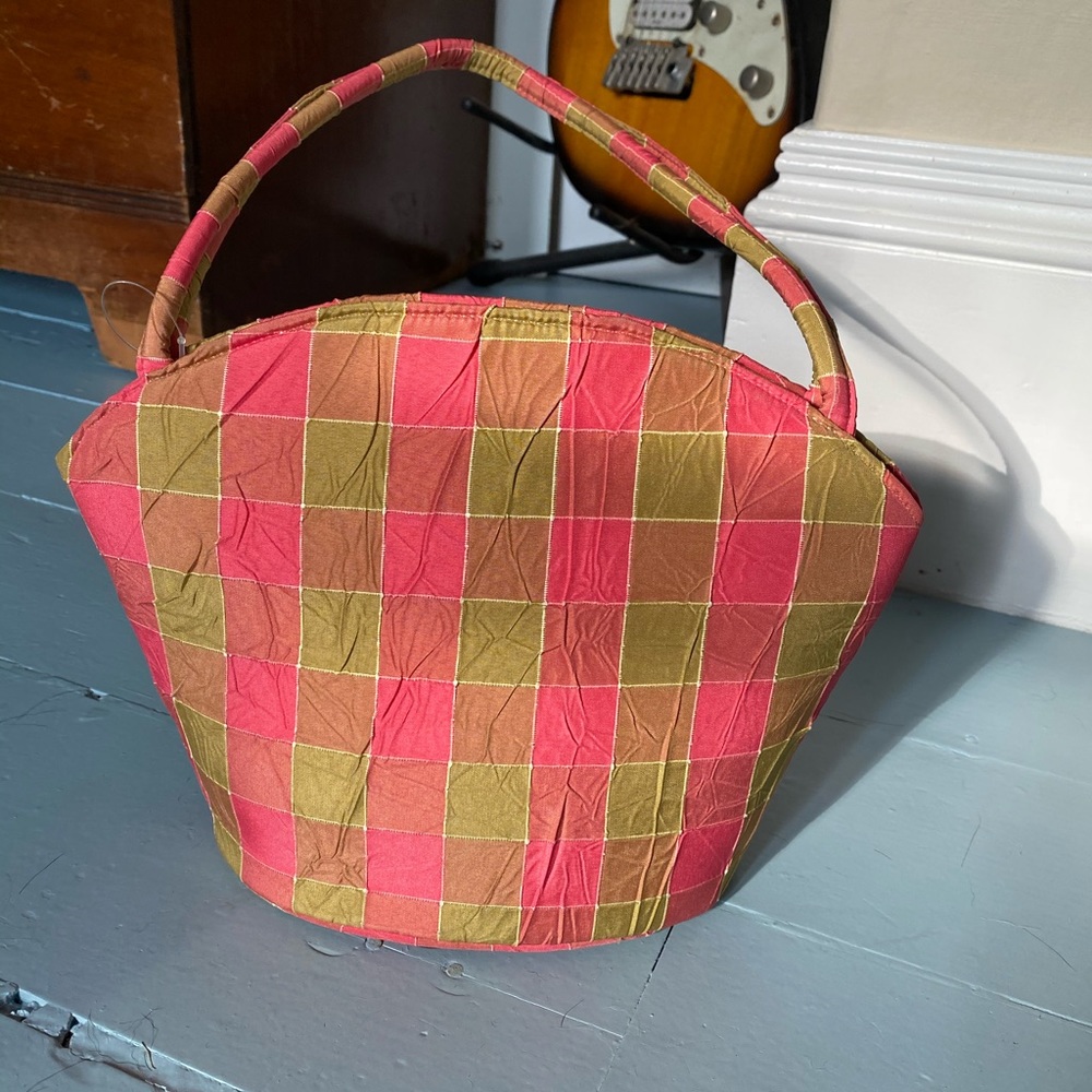 Adorable Margaret Smith handbag. Never used.